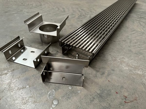 117 mm width stainless steel linear drain for passing car