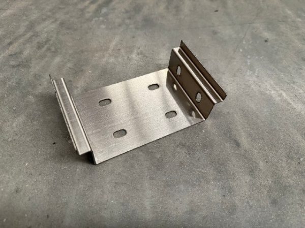 Stainless steel linear drain joiner